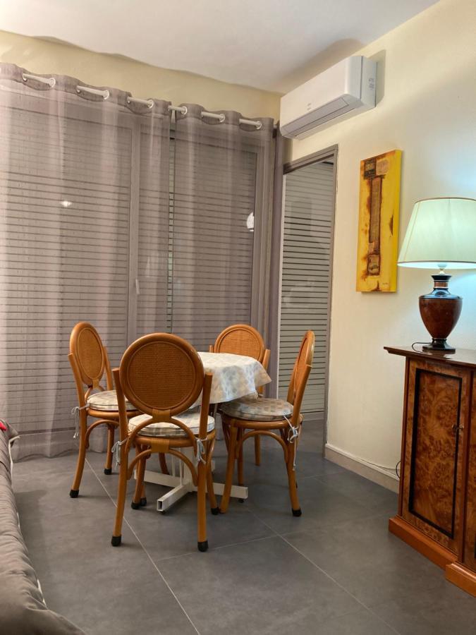 Meubles De Tourisme Beaulieu Apartment Luaran gambar